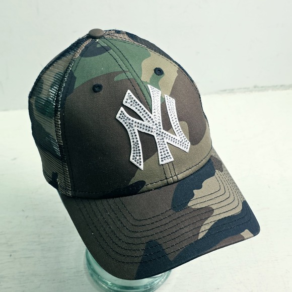 New Era Accessories - New Era NY Yankees 9FORTY Camo Mesh Trucker Hat Ladies Rhinestone Bling Logo EUC